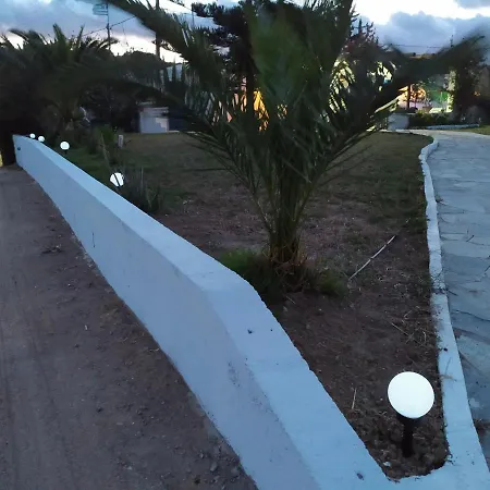 Traditional House Marivilla Feriehus