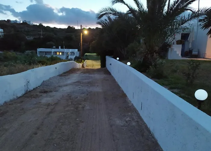 Traditional House Marivilla Feriehus